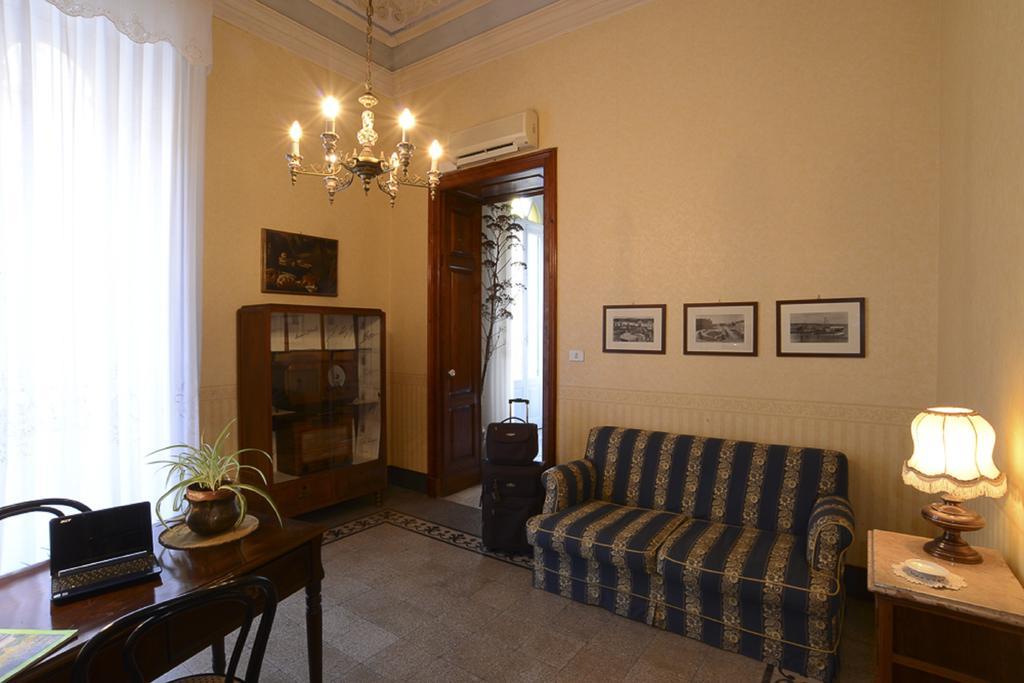 Suites In Sicily Ачиреале Экстерьер фото