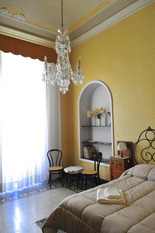 Suites In Sicily Ачиреале Экстерьер фото